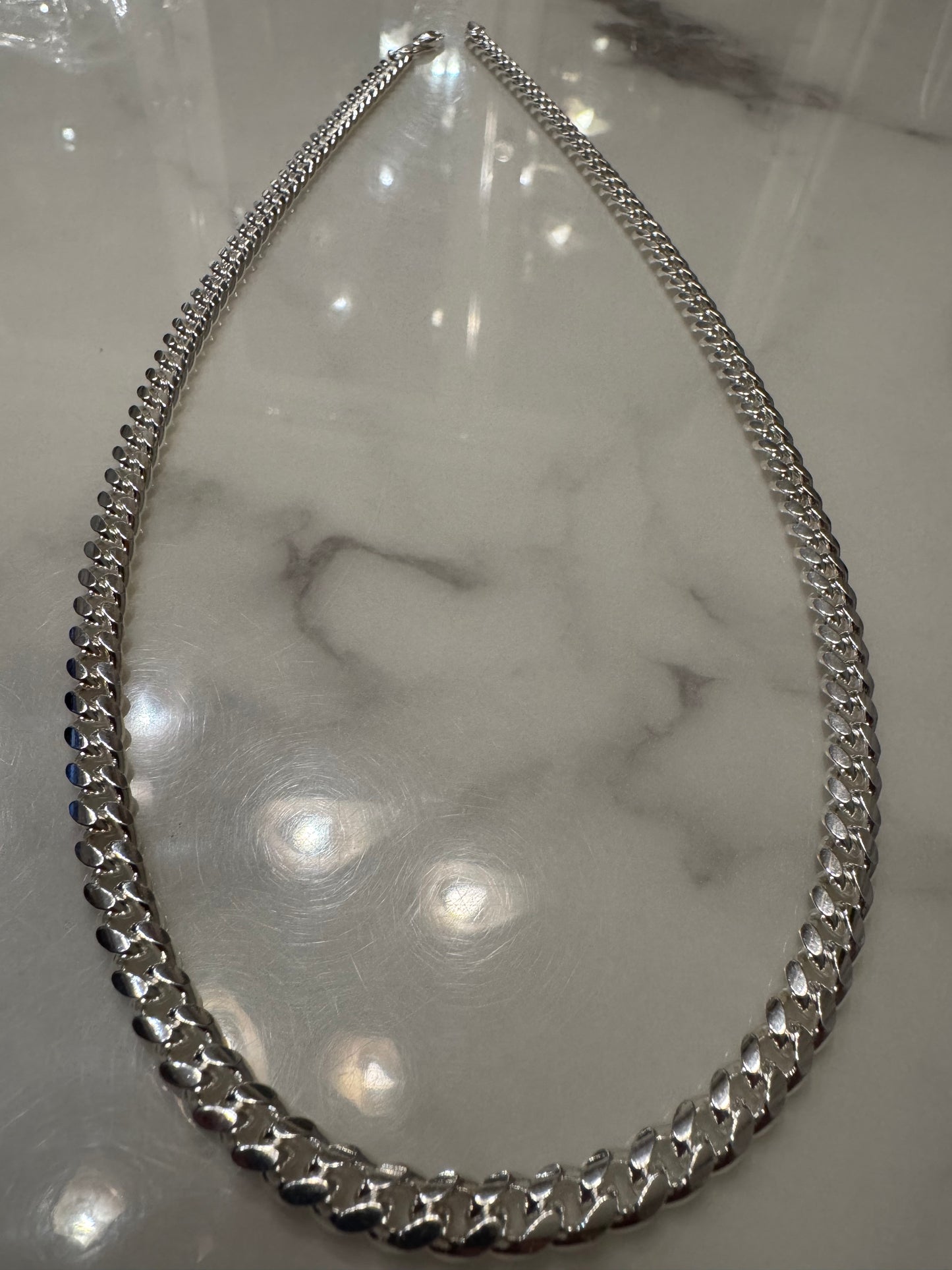 Silver Round Miami Chain (24')