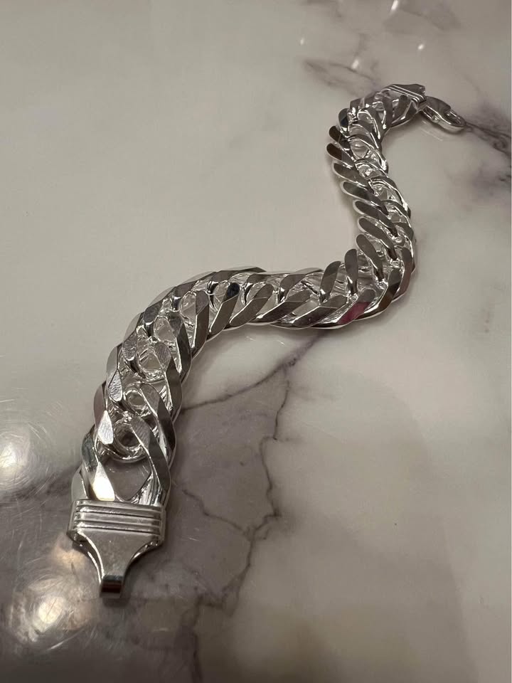 Silver Links Bracelet (9')